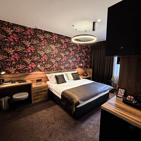 Calma Luxury Rooms Сплит Екстериор снимка