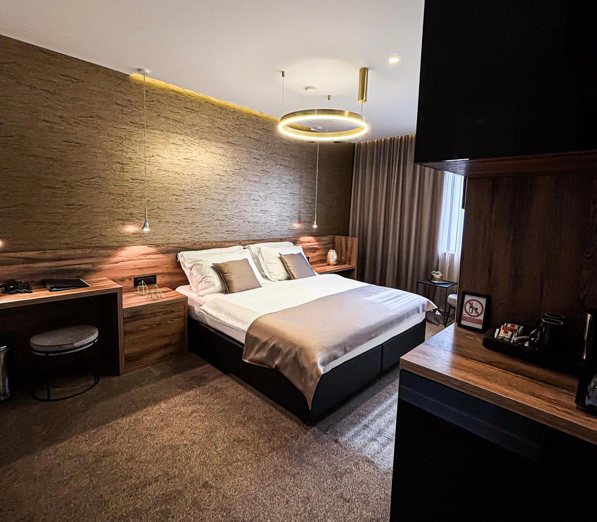 Calma Luxury Rooms Сплит Екстериор снимка
