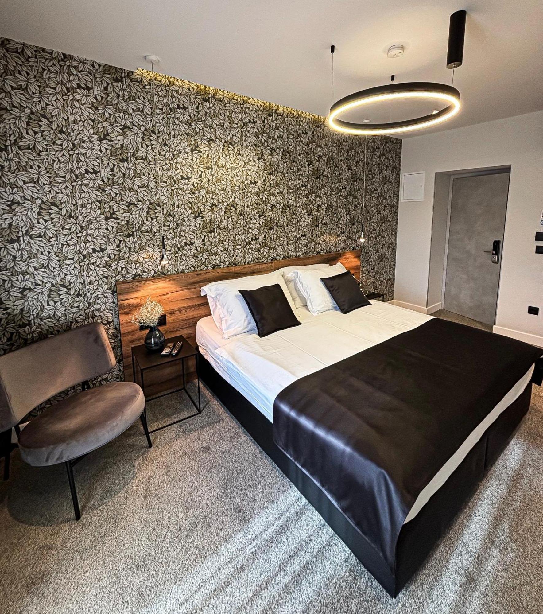 Calma Luxury Rooms Сплит Екстериор снимка